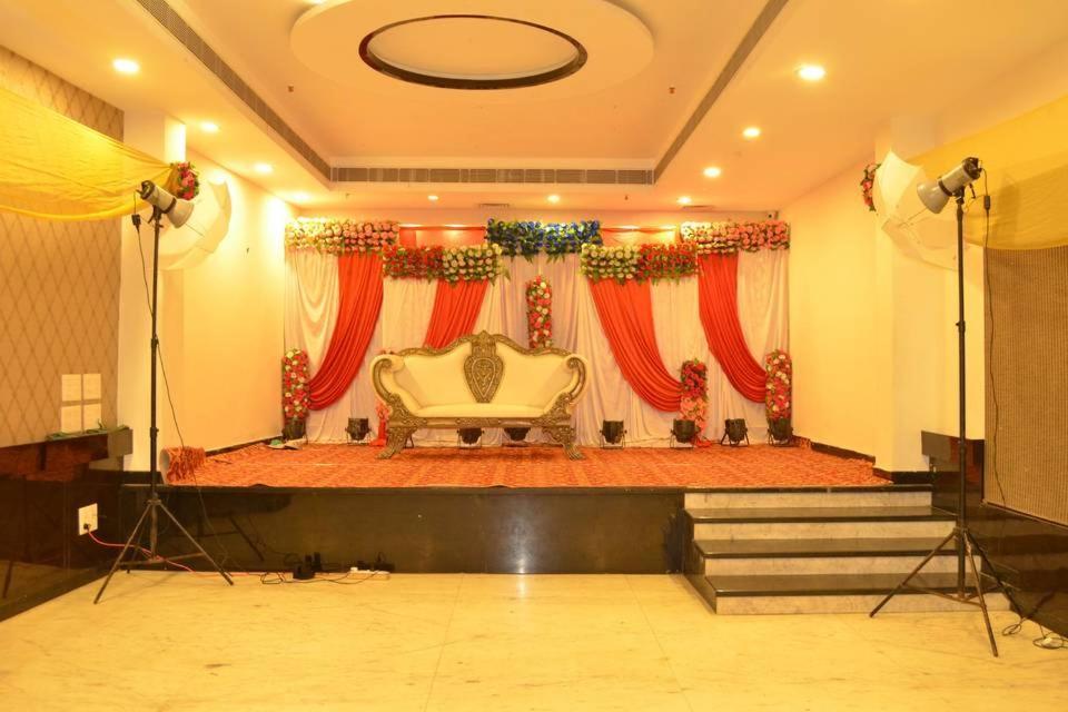 Hotel Opal Courtyard آغْرا المظهر الخارجي الصورة